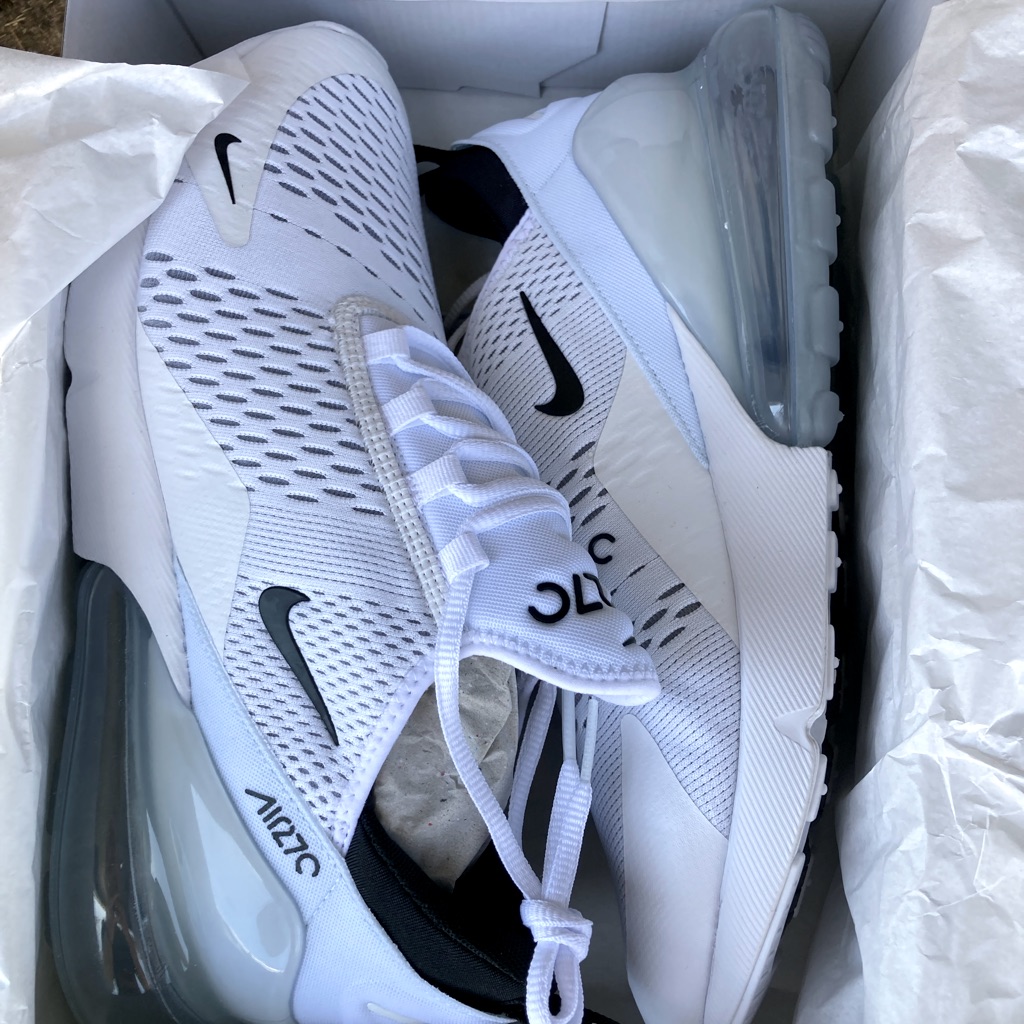Mens Size 10 Brand New In Box Nike Air 270 Sneakers